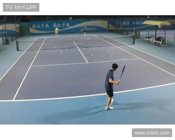 网球技术革新与训练方法探索：从基础到高阶的全方位提升之路